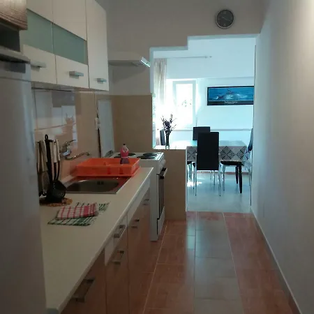 Jolanda Appartement *